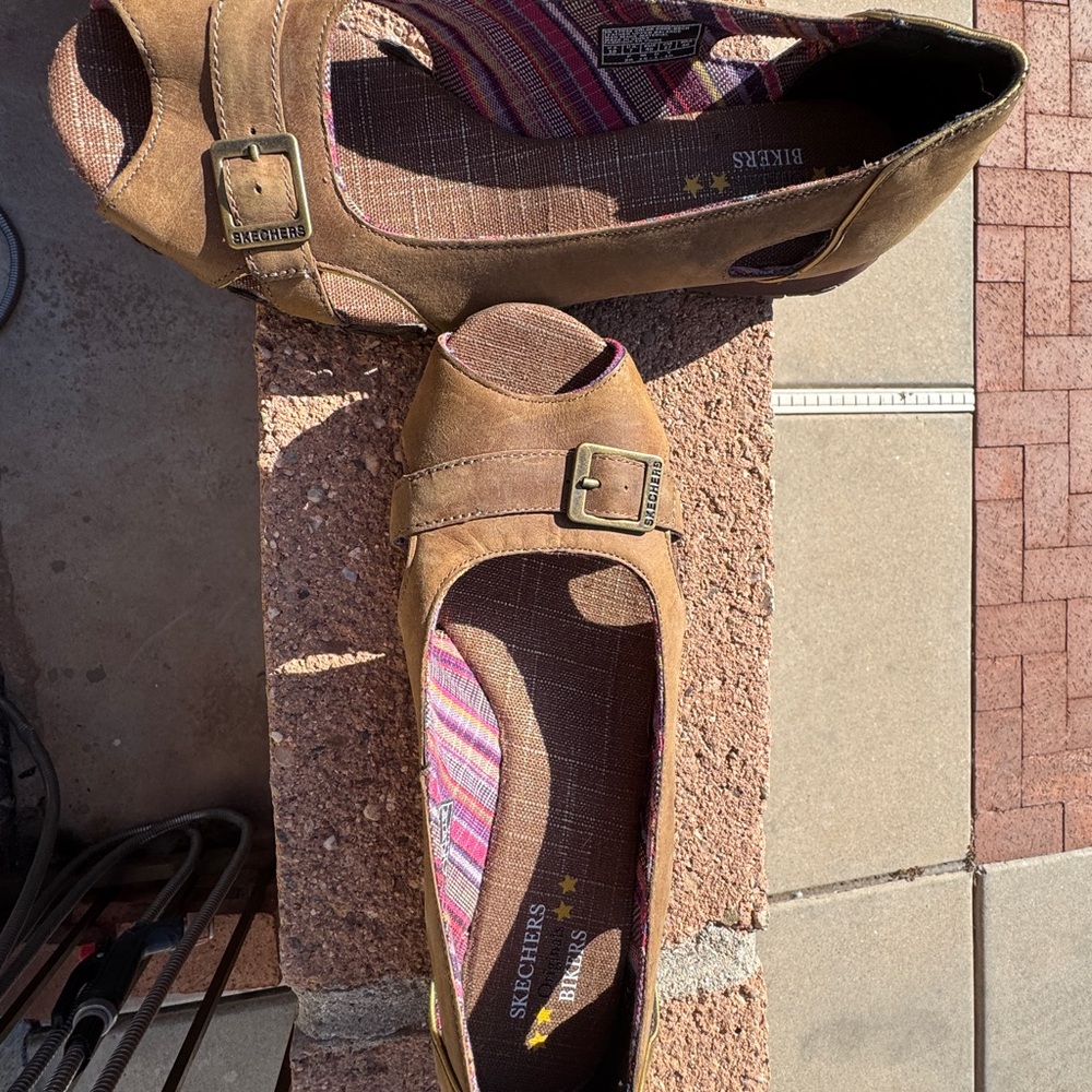 Sketchers Bikers Leather Mary Jane Sandals Womens Size 10 Brown Peep Toe Comfort - Picture 4 of 8